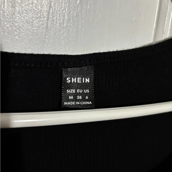 Black Ribbed Crop Top - Picture 2 of 2